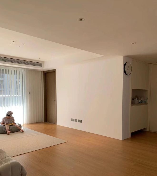 家务化装修走红全屋空无一物太干净了九游会J9入口浙江一80后阿姨因去(图5)